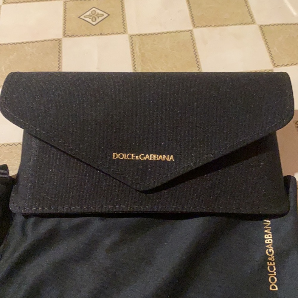 Dolce & Gabbana sunglasses - Picture 3 of 10